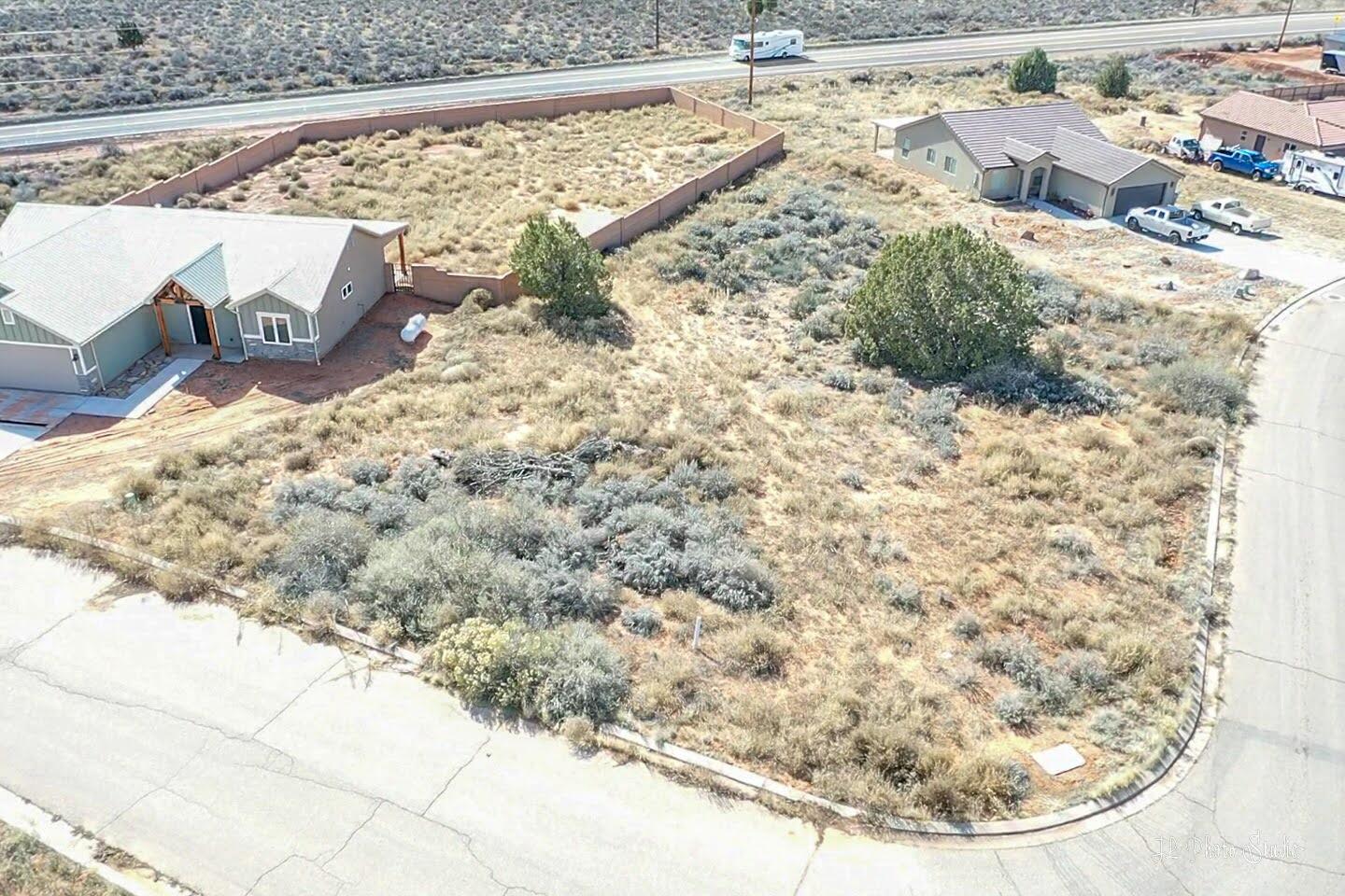 Null Manzanita DR, Apple Valley, UT 84737 — photo 1