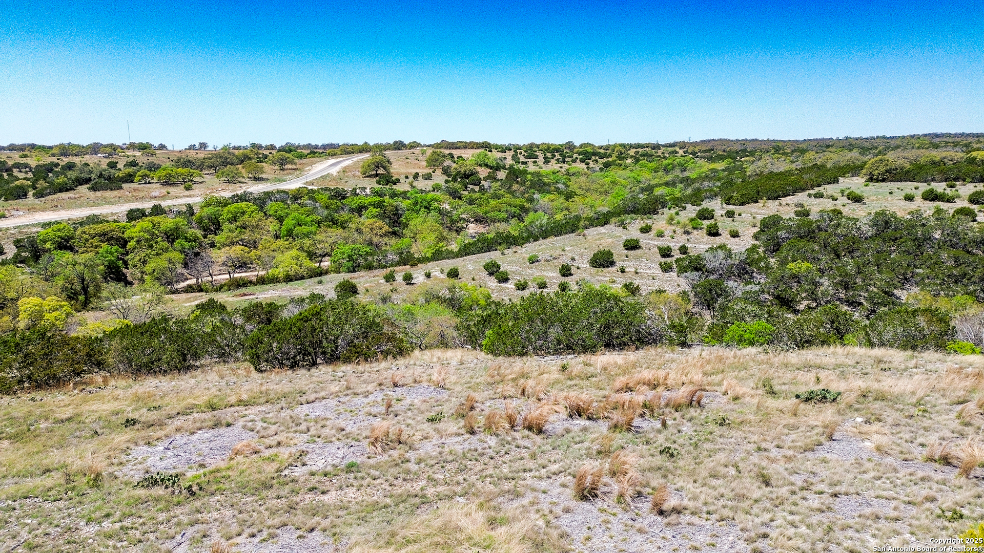 S Shapen rd, Kerrville, TX 78028 — photo 1