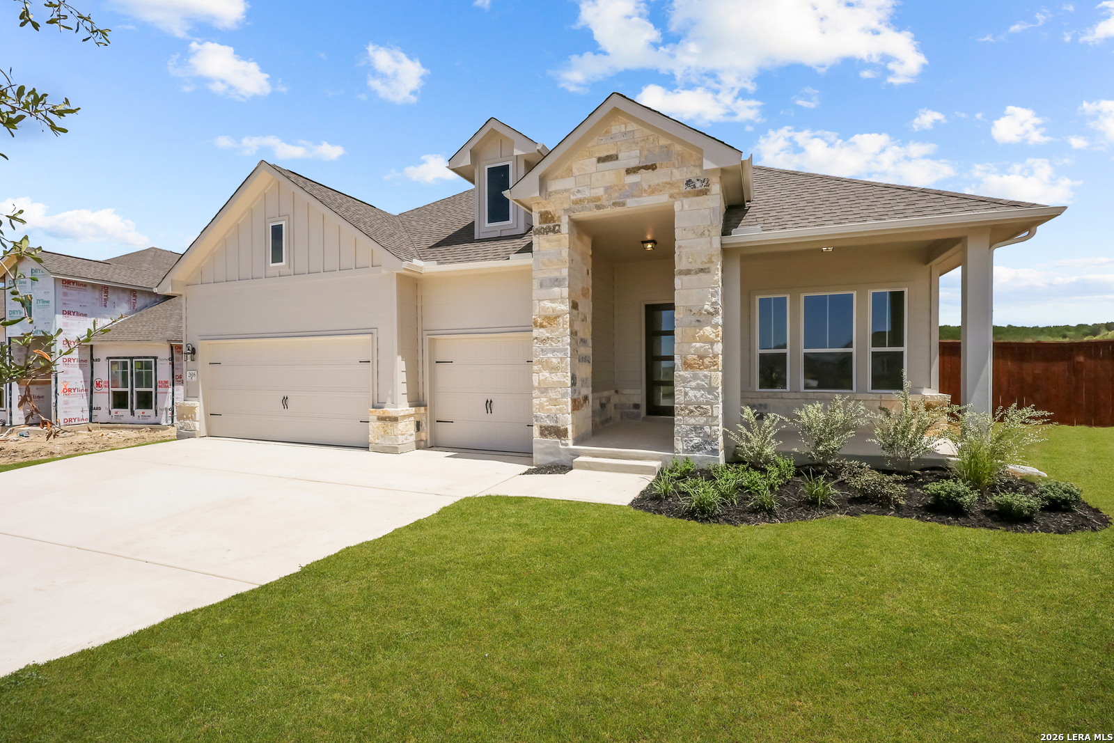 2816 Reeves Ln