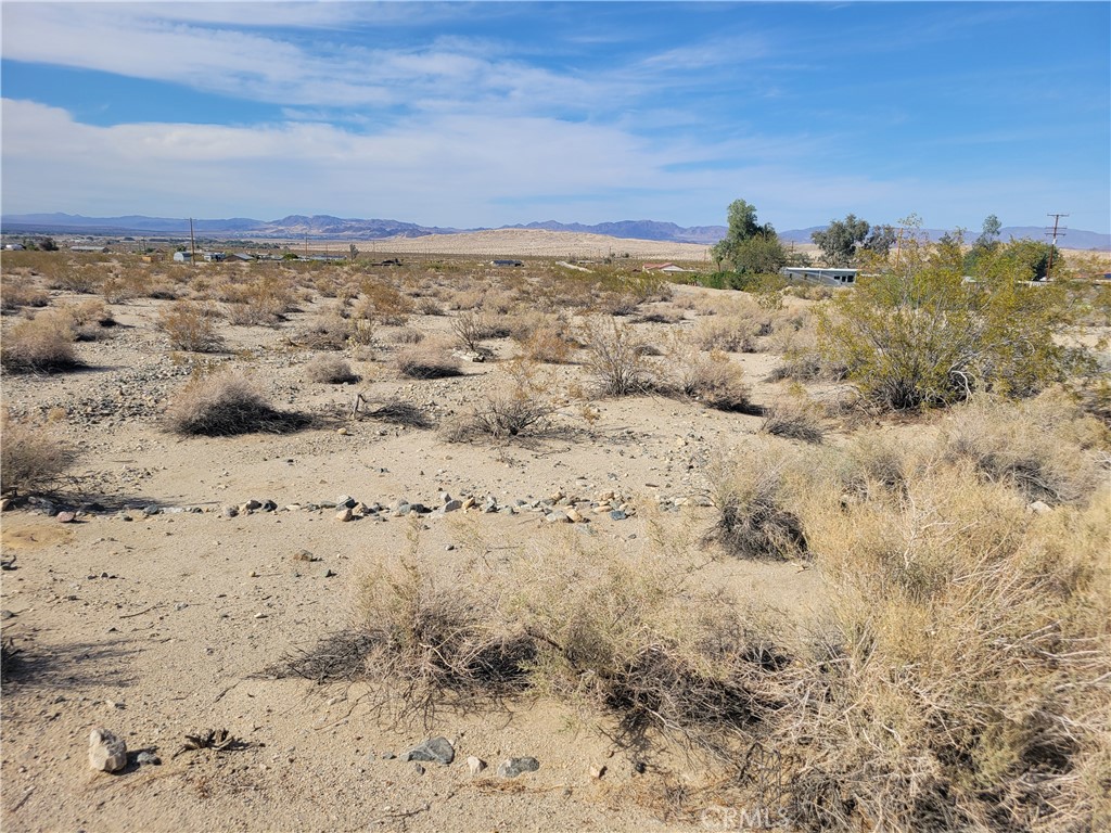 7100 Wilshire Avenue, 29 Palms, CA 92277 — photo 1