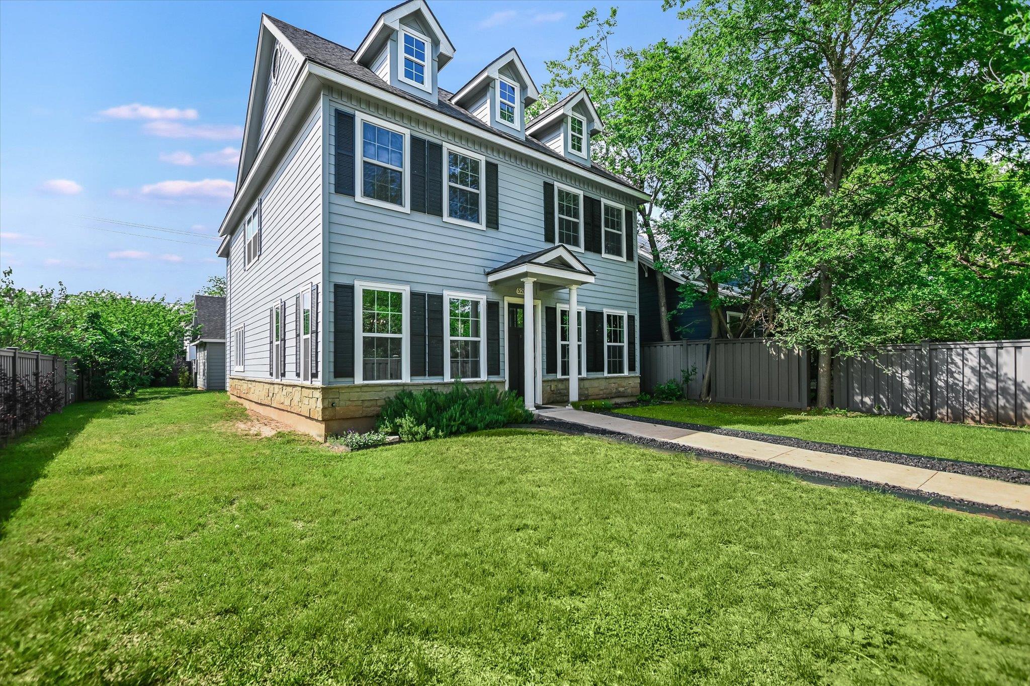 5200 Avenue H, Austin, TX 78751 — photo 1