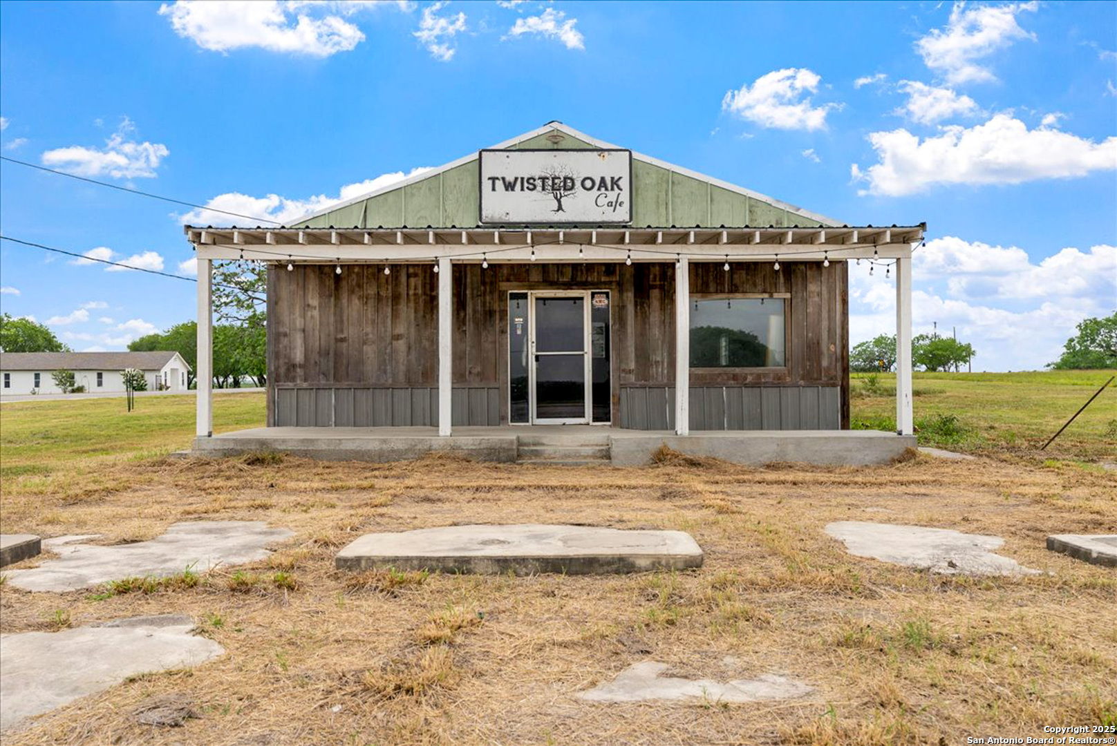 14328 Hwy 72, Pawnee, TX 78145 — photo 1