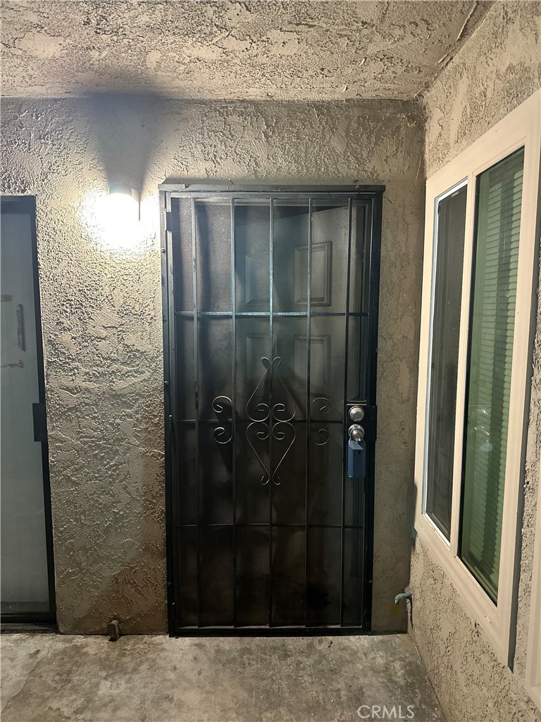 2455 West Acacia Avenue, Hemet, CA 92545 — photo 1