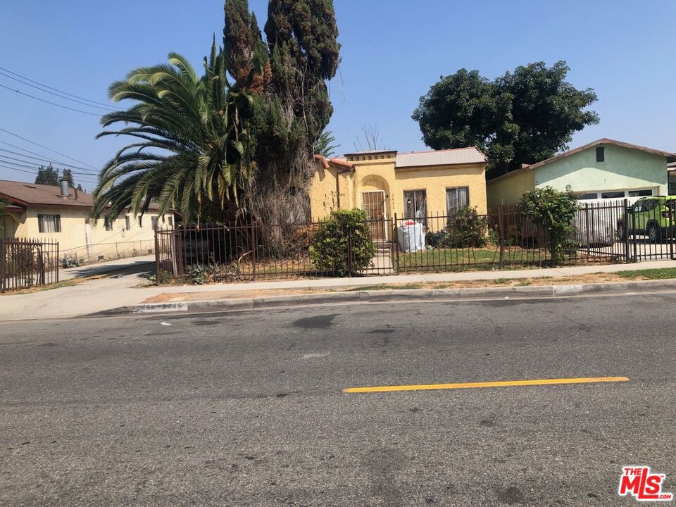 2443 E 124th Street, Compton, CA 90222 — photo 1