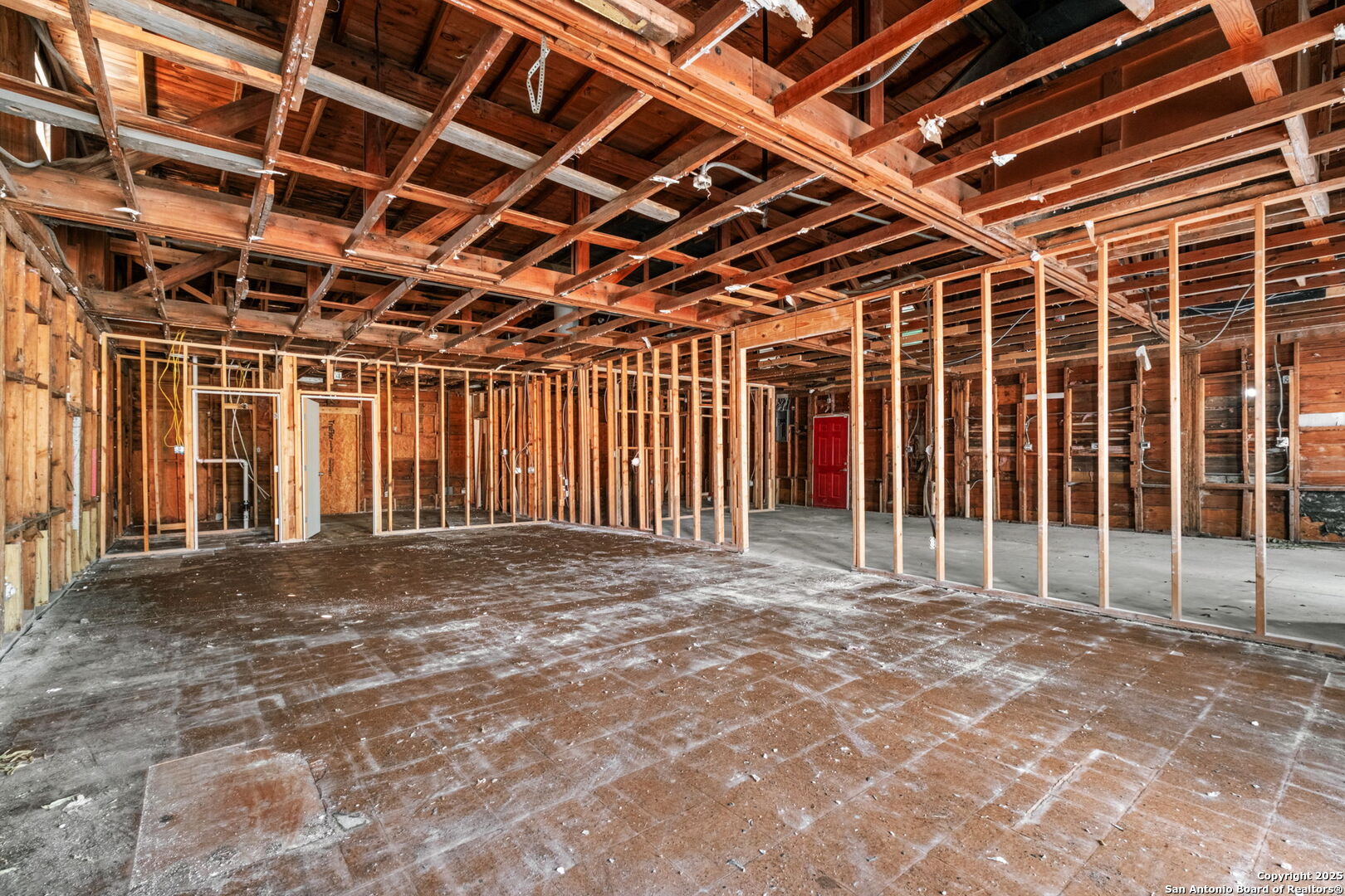 2219 Flores, San Antonio, TX 78204 — photo 1