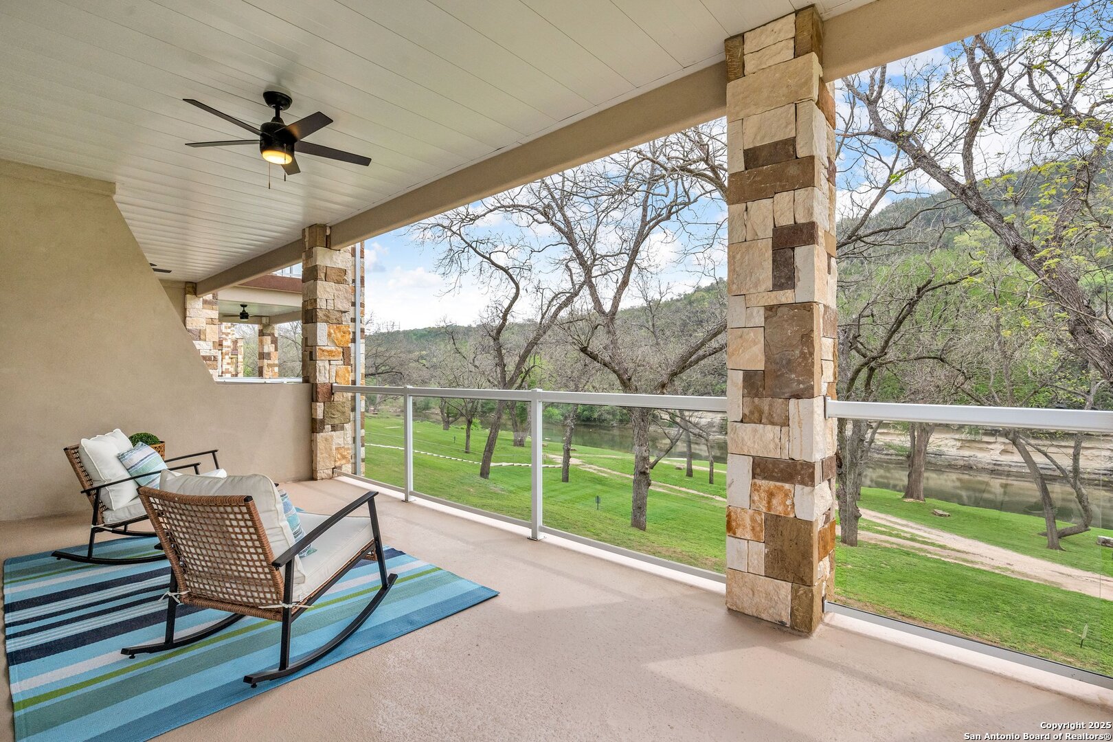 540 River Run, New Braunfels, TX 78132 — photo 1