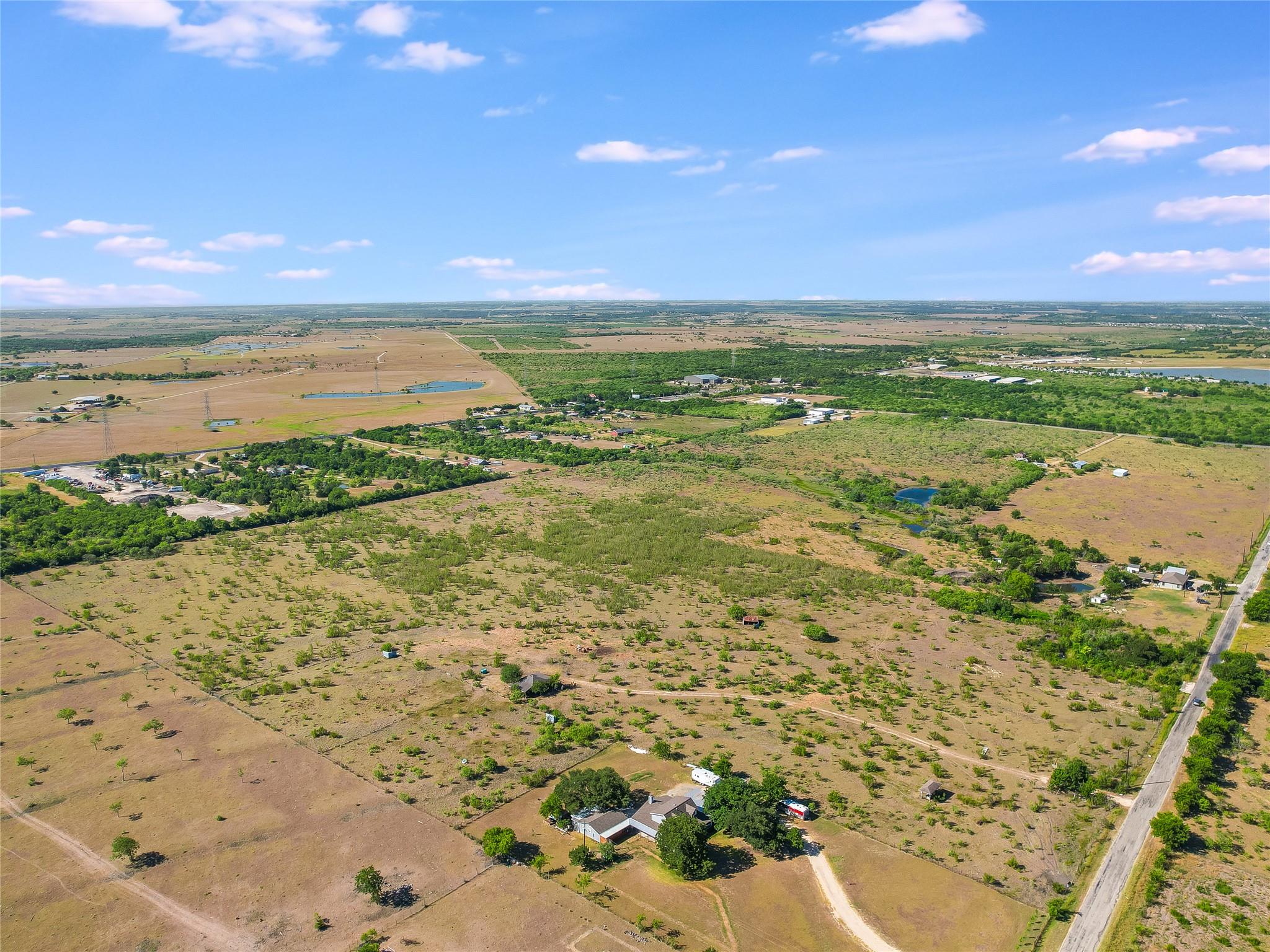 550 Schubert Ln, Kyle, TX 78640 — photo 1