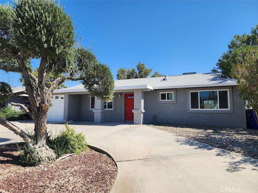 42660 Iowa Street, Palm Desert, CA 92211 — photo 1