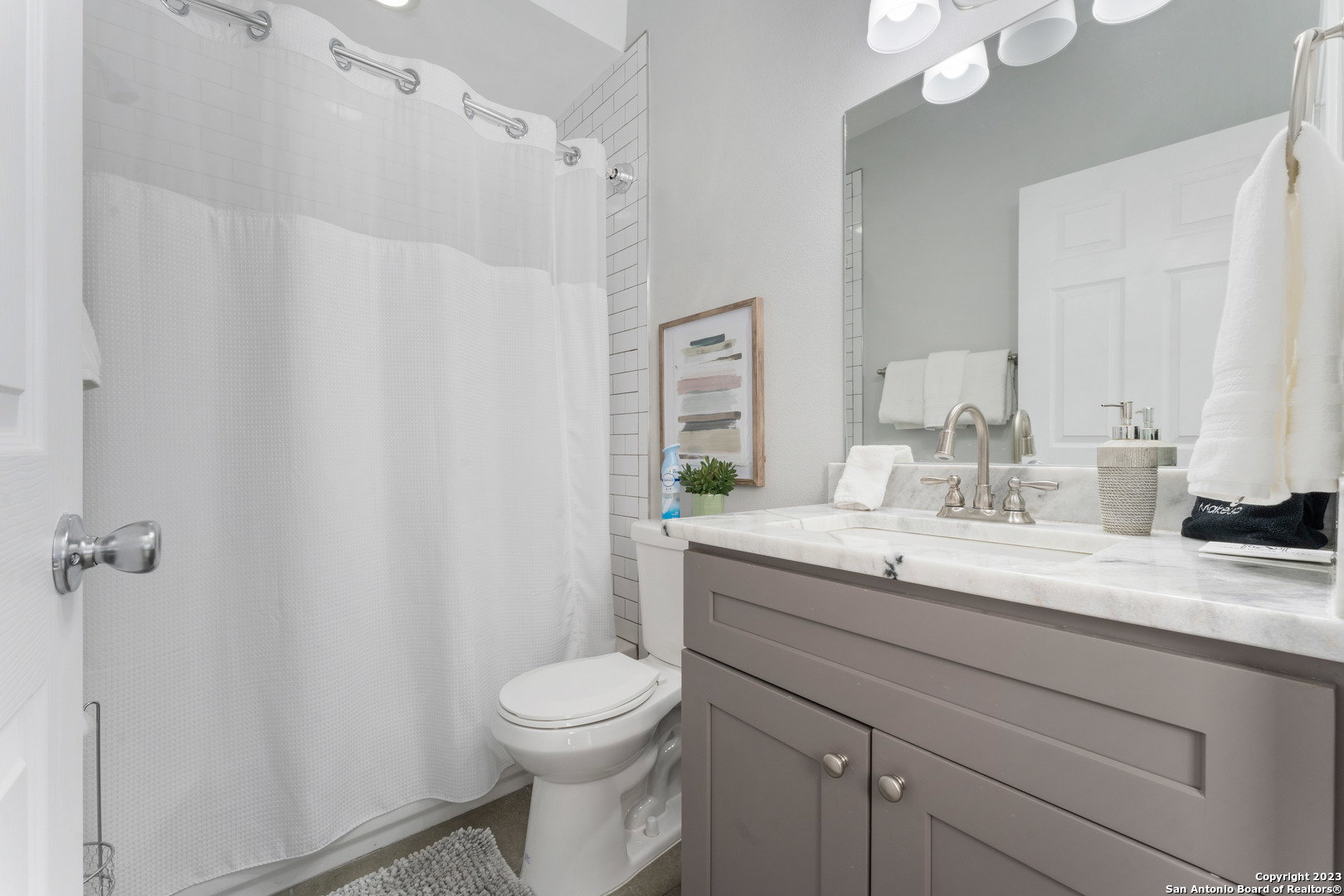 126 VITRA PL, San Antonio, TX 78210 — photo 1