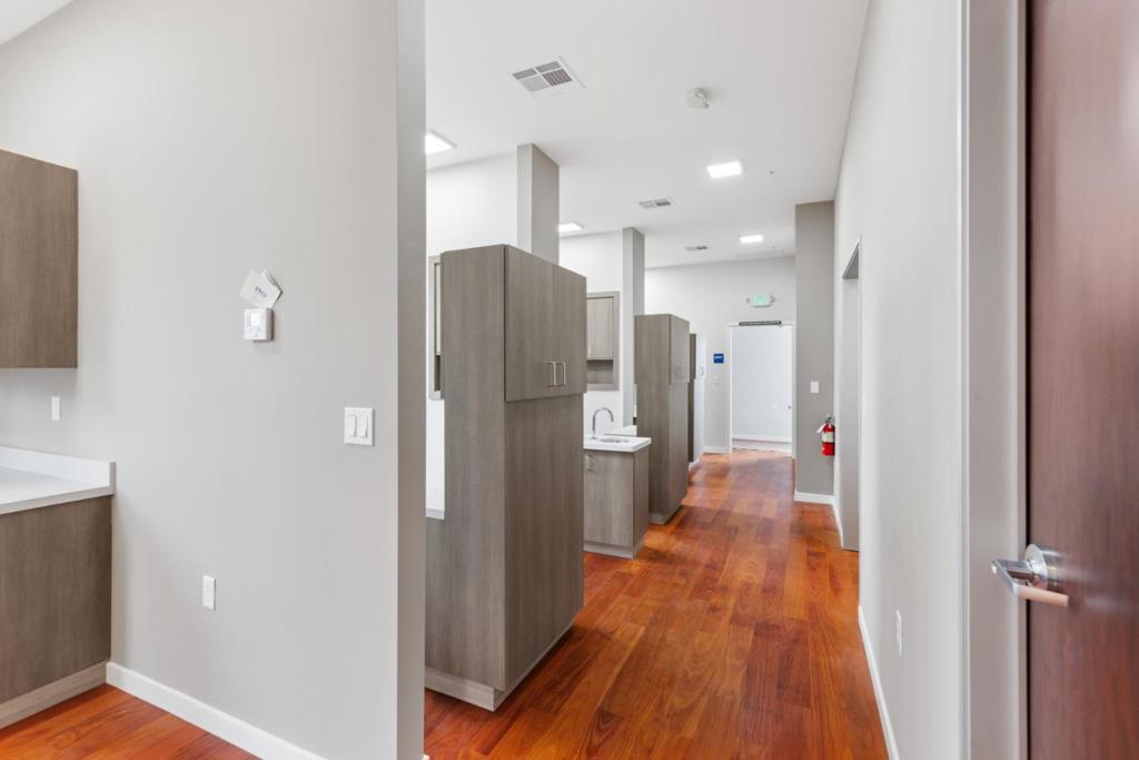 420 Peninsula Avenue 3, San Mateo, CA 94401 — photo 1