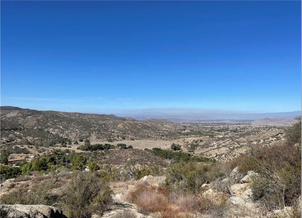 7 Martin Road, Hemet, CA 92544 — photo 1