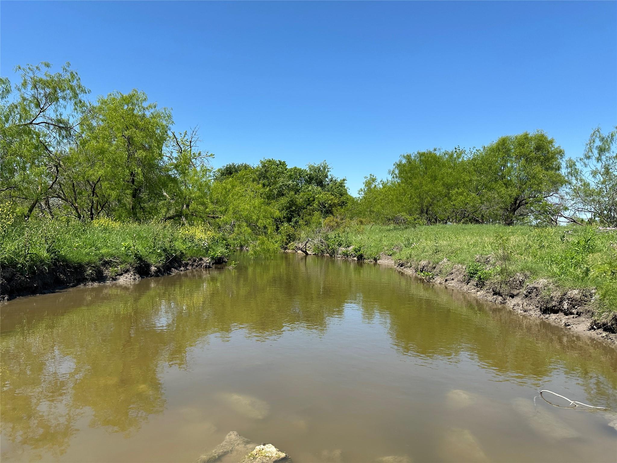8500 Fork, Bartlett, TX 76511 — photo 1