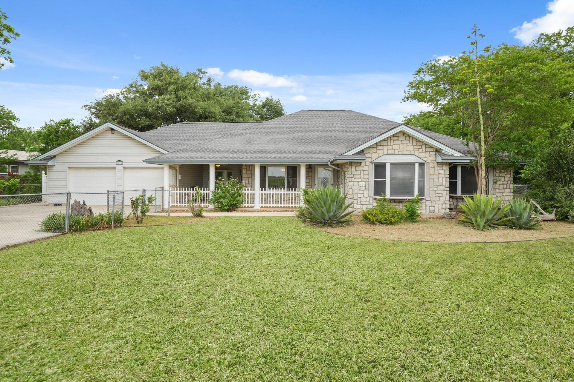6625 Post, Kyle, TX 78640 — photo 1
