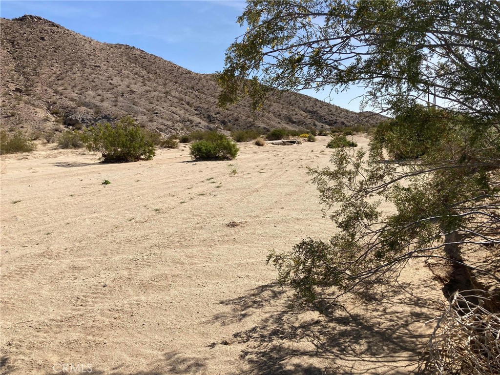 1 Sunnyslope Drive, 29 Palms, CA 92277 — photo 1