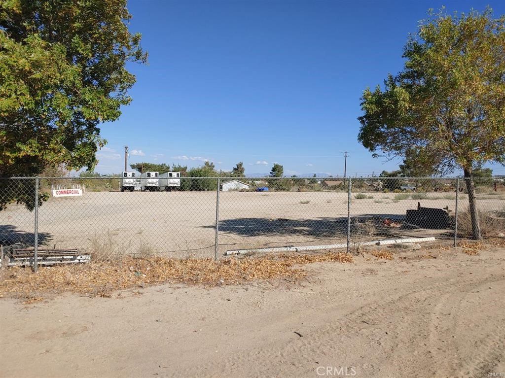 4175 Warbler Road, Phelan, CA 92371 — photo 1