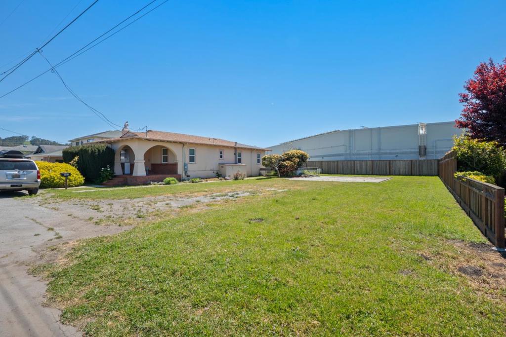 411 Belleville, Half Moon Bay, CA 94019 — photo 1