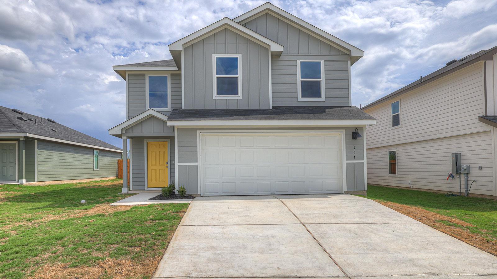 504 WILD GOOSE, Luling, TX 78648 — photo 1
