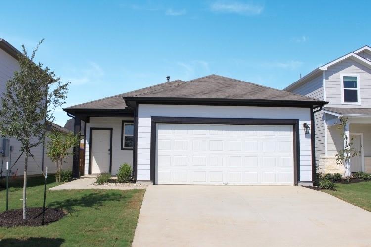 142 Two Bits, Elgin, TX 78621 — photo 1