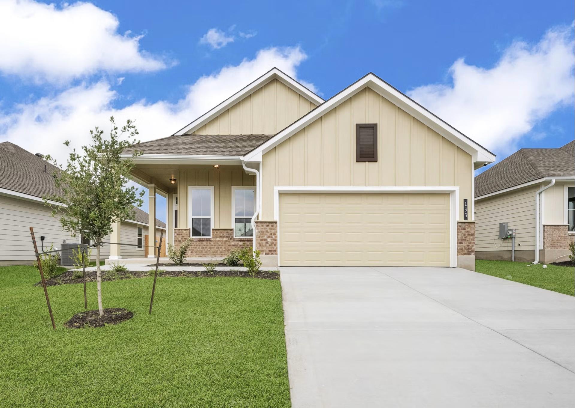 133 Walk Way, Jarrell, TX 76537 — photo 1