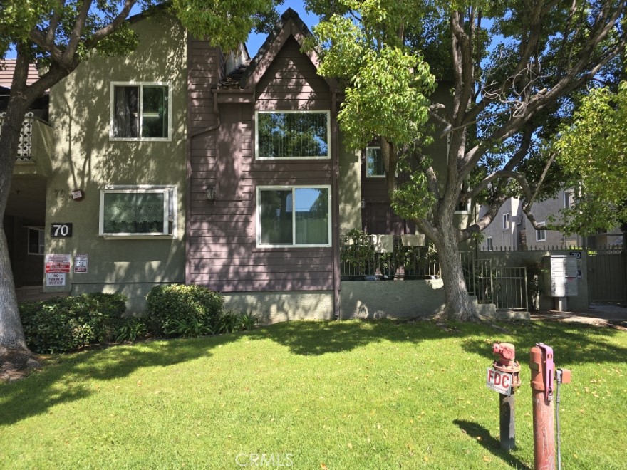 70 Harkness Avenue 4, Pasadena, CA 91106 — photo 1