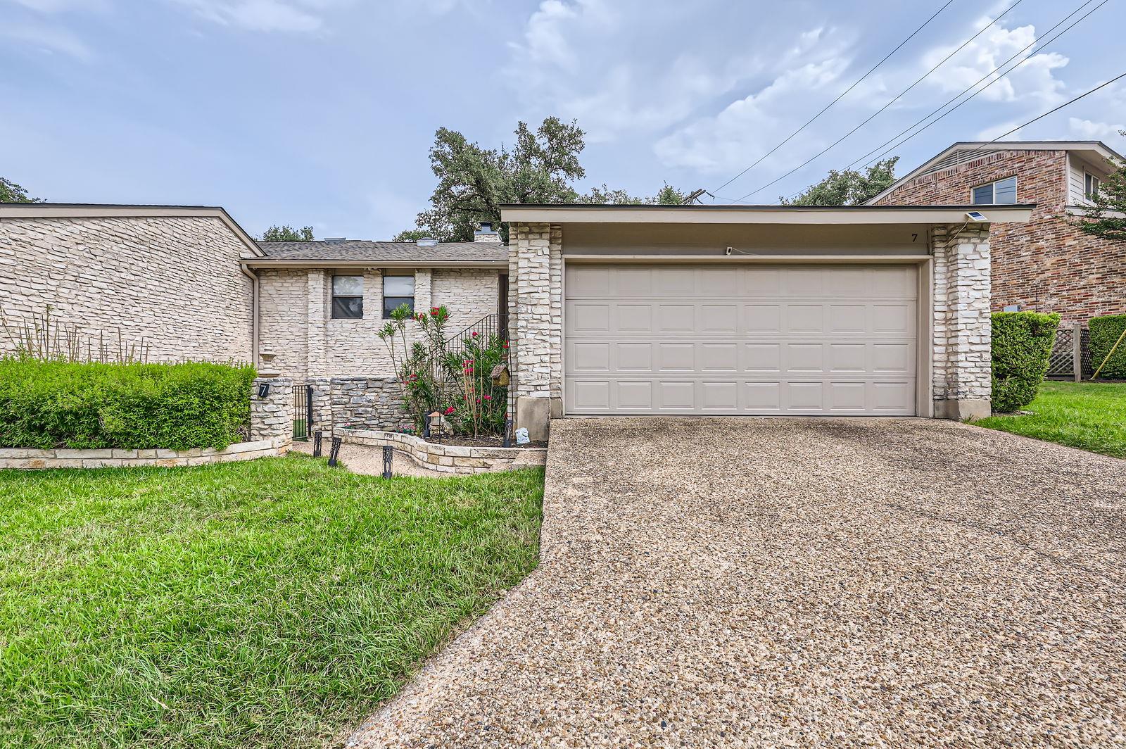 9518 Topridge, Austin, TX 78750 — photo 1