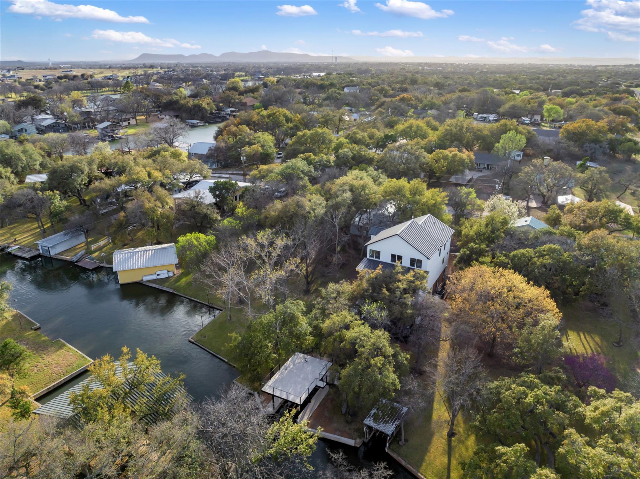 321 Legion Loop, Kingsland, TX 78639 — photo 1