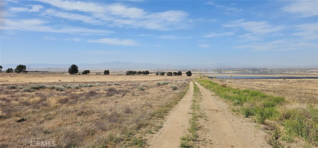 100 W Avenue K14, Lancaster, CA 93534 — photo 1