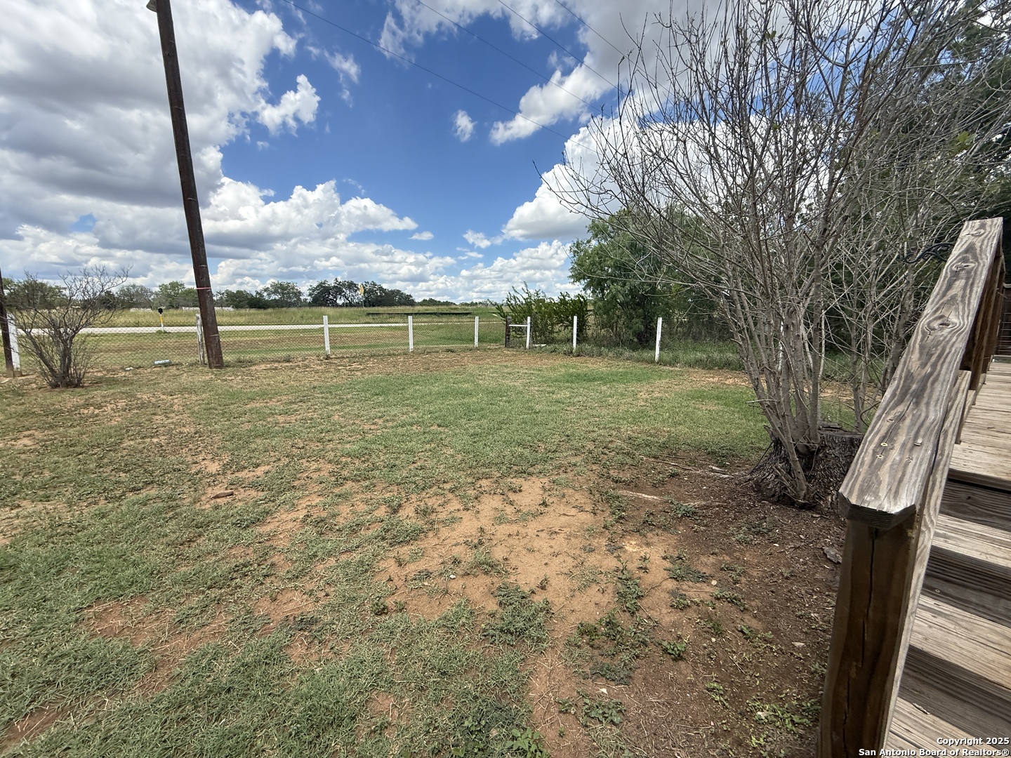 13388 Interstate 35, Moore, TX 78057 — photo 1