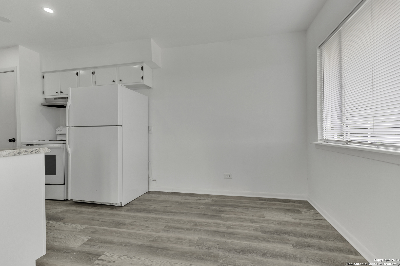 4207 high sierra, San Antonio, TX 78228 — photo 1