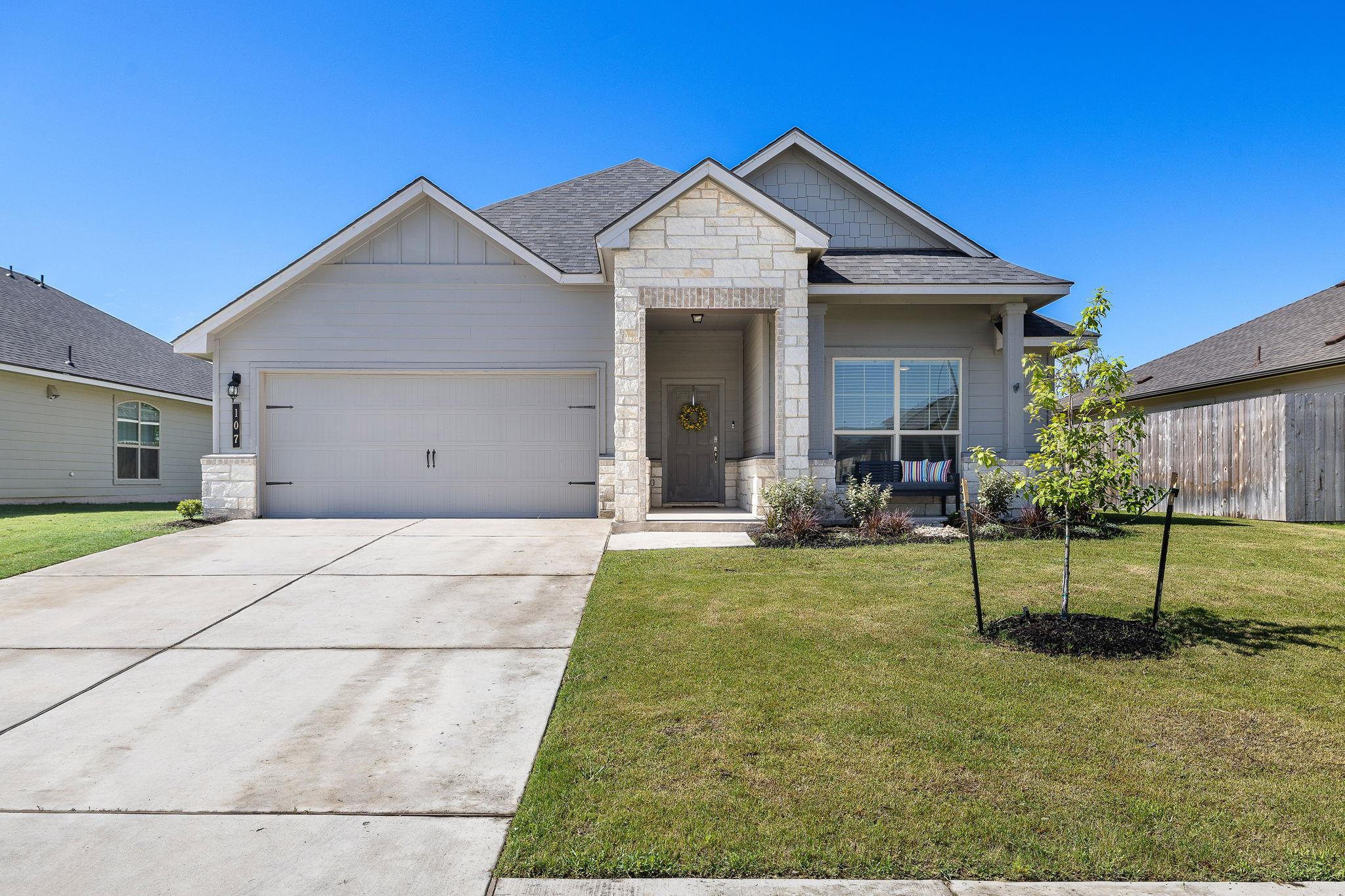 107 Nathaniel, Taylor, TX 76574 — photo 1