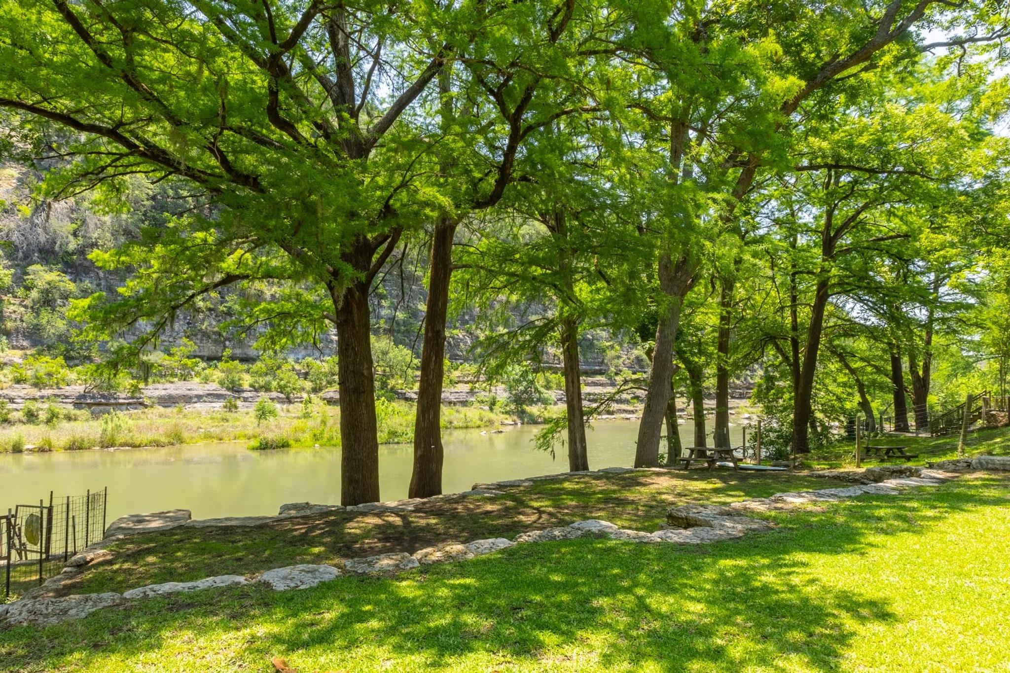8560 RIVER RD, New Braunfels, TX 78132 — photo 1