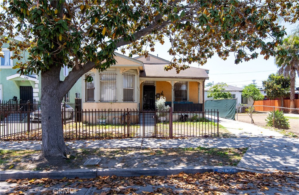 126 E 95th Street, Los Angeles, CA 90003 — photo 1