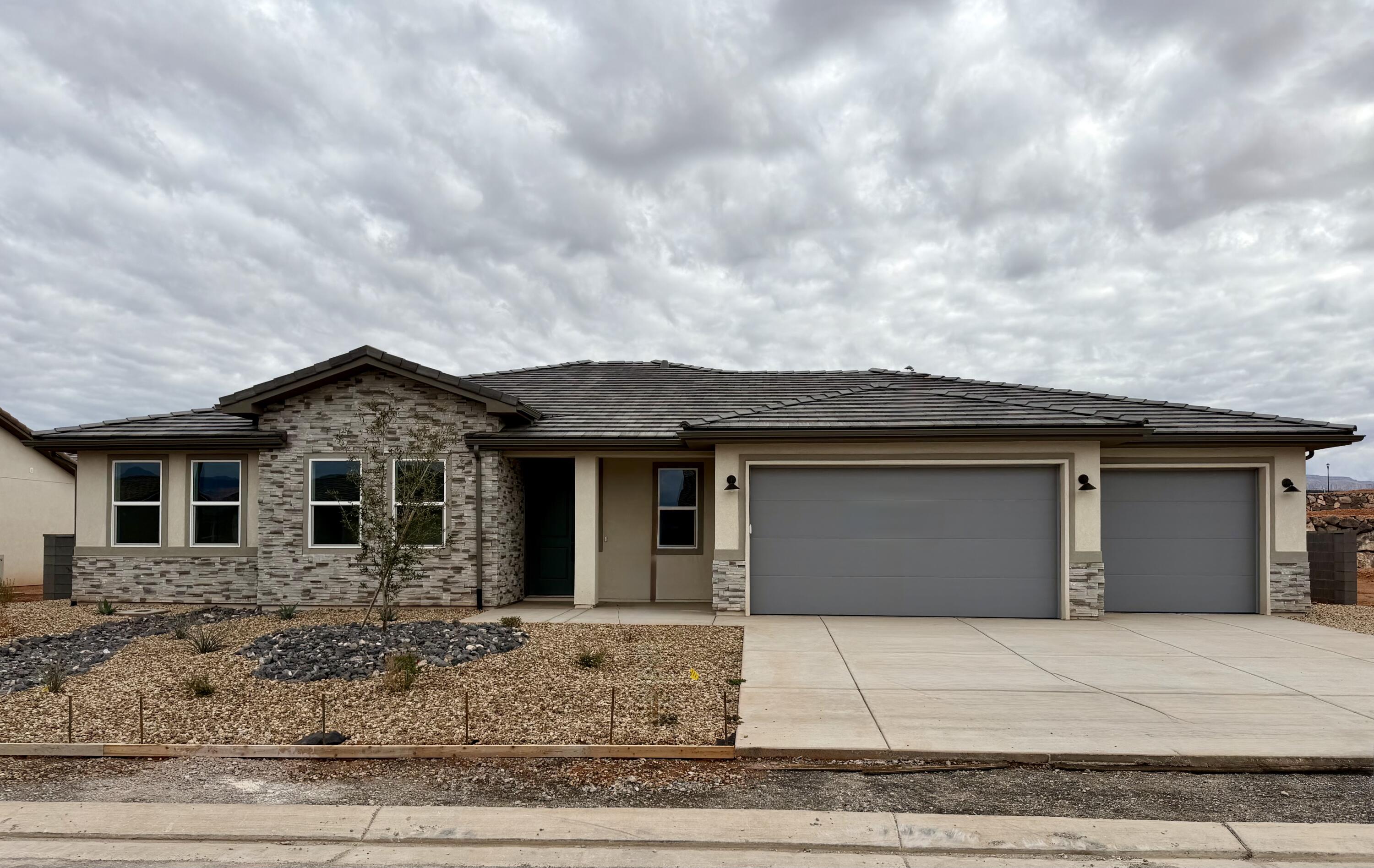 1571 S 4040 W Lot 6, Hurricane, UT 84737 — photo 1
