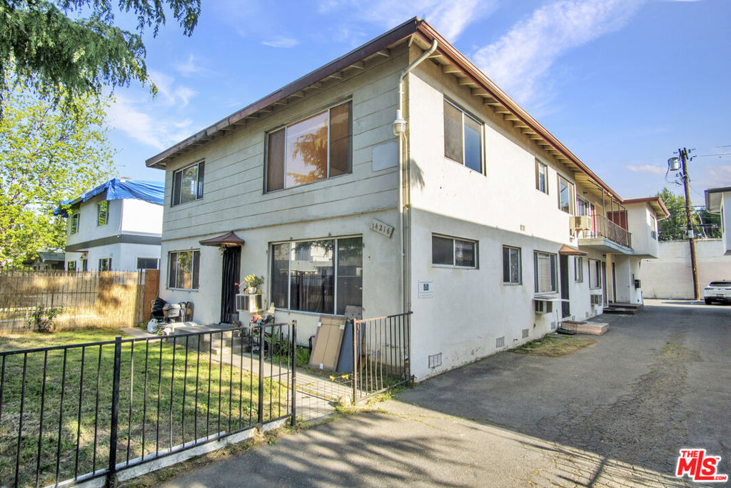14216 Calvert Street, Van Nuys, CA 91401 — photo 1