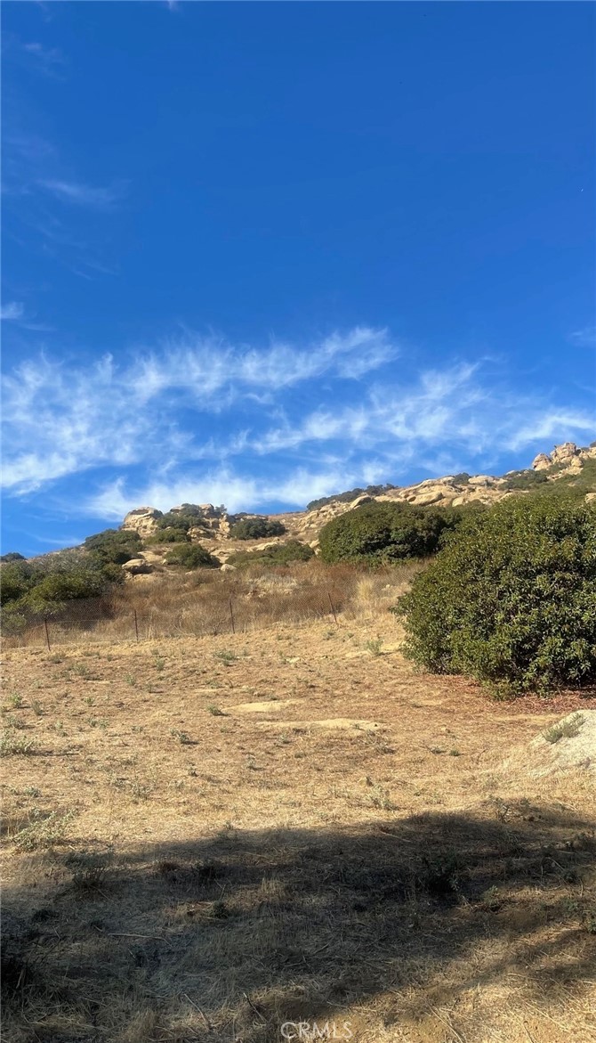 0 NOTREDAME, Chatsworth, CA 91311 — photo 1