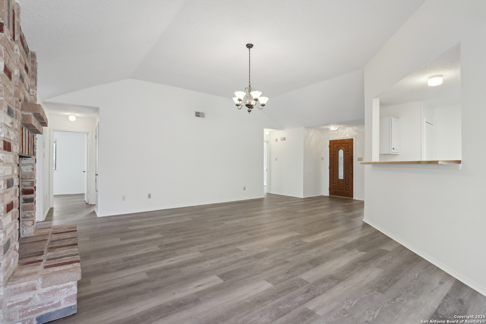 7504 Forest Edge, Live Oak, TX 78233 — photo 1