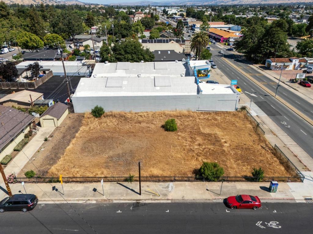 7711 Monterey Street, Gilroy, CA 95020 — photo 1