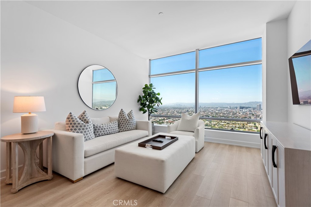 900 W Olympic Boulevard 34F, Los Angeles, CA 90015 — photo 1