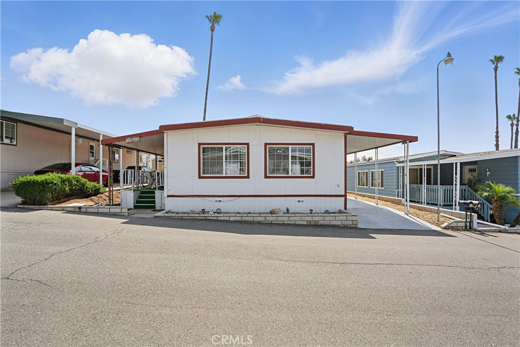 32600 State HWY 74 CA 51, Hemet, CA 92545 — photo 1