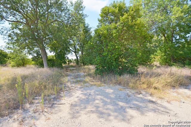 2050 N Interstate 35