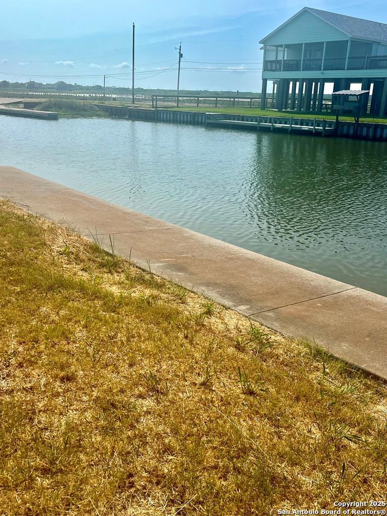 61 channelview, Rockport, TX 78382 — photo 1