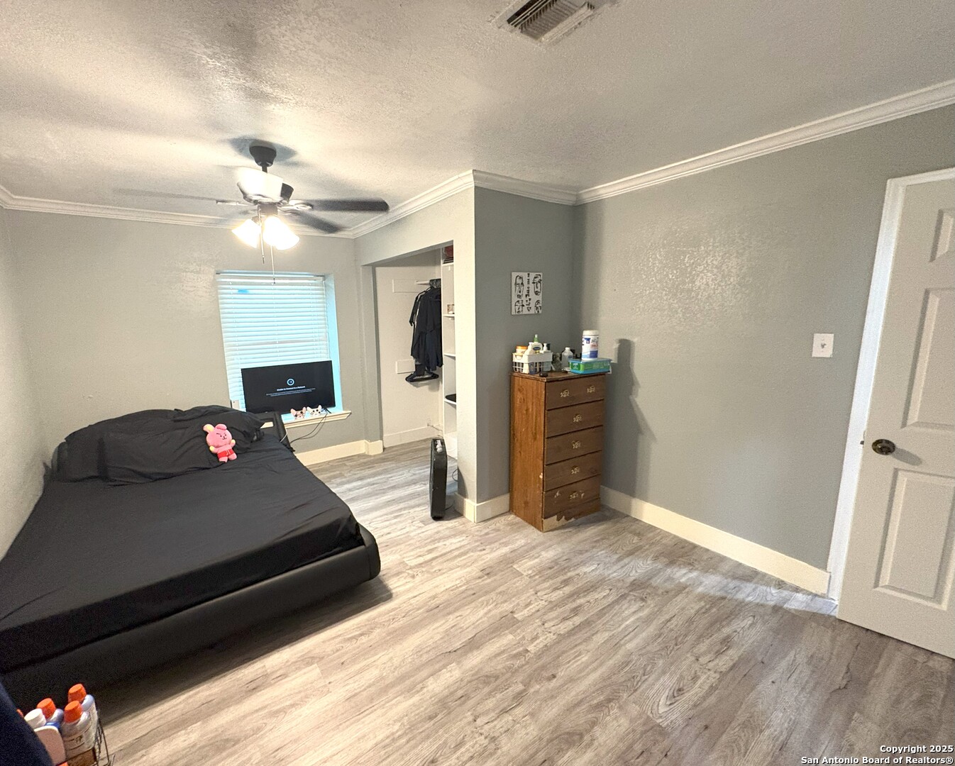 1215 Klondike, San Antonio, TX 78245 — photo 1