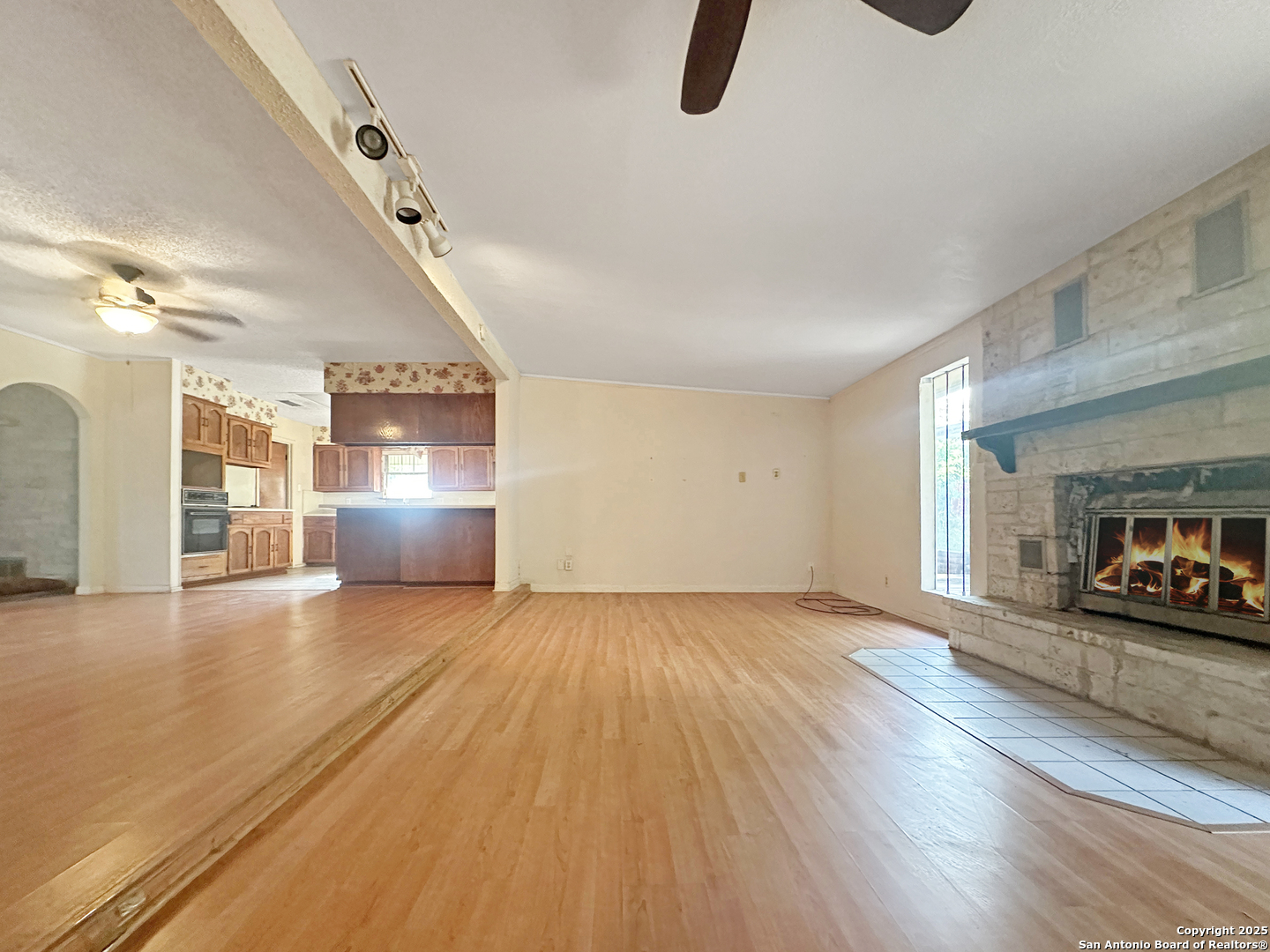 3923 Maxine, San Antonio, TX 78228 — photo 1