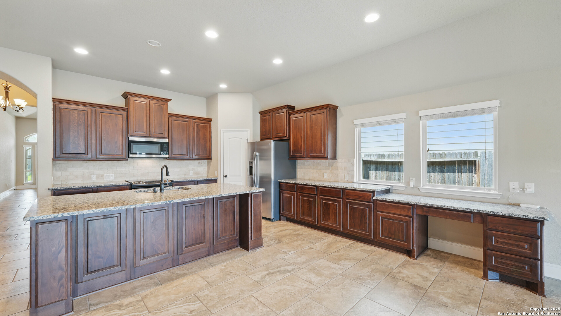 2144 Pioneer Pass, Seguin, TX 78155 — photo 1