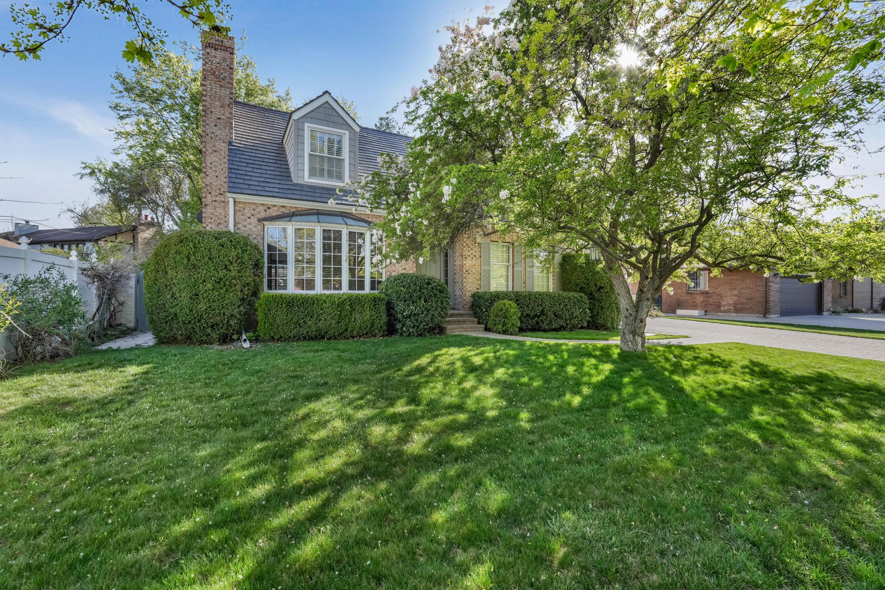 5072 Boabab DR, Holladay, UT 84117 — photo 1