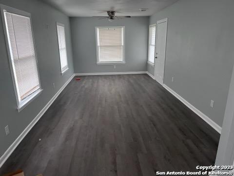 127 PARCHMAN, San Antonio, TX 78214 — photo 1