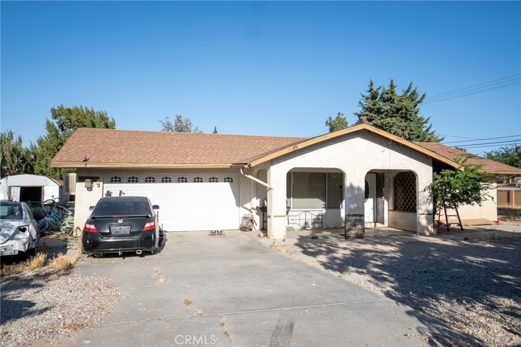 7323 Oakwood Ave, Hesperia, CA 92345 — photo 1