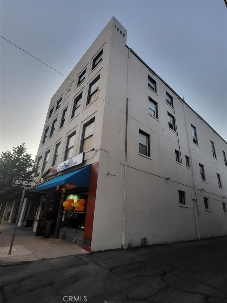 112 W B Street 2, Ontario, CA 91762 — photo 1