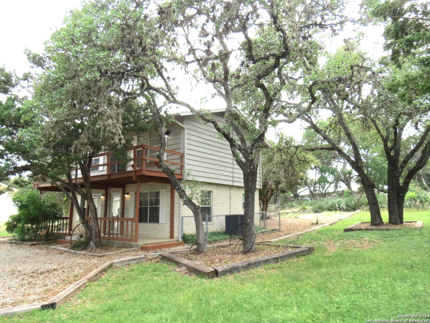 103 W OUTER DR, Canyon Lake, TX 78133 — photo 1