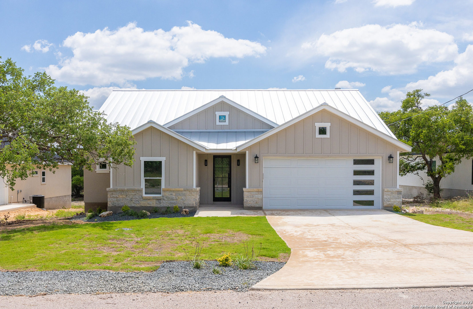 103 JOHN BIRD, Blanco, TX 78606 — photo 1